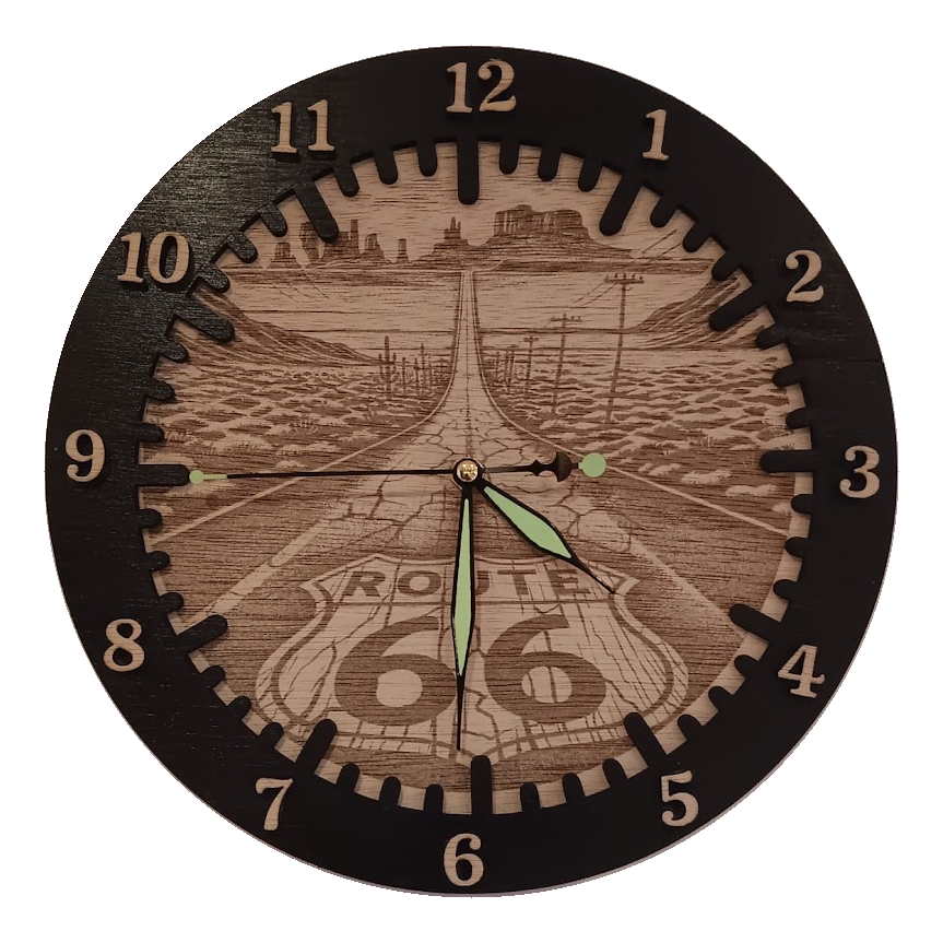 Reloj Ruta 66 de madera con grabado láser